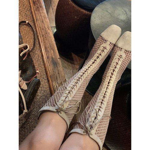 【中古D1or网靴】搭了N年的一双私人靴——进口版本羊皮镂空靴