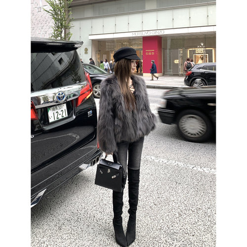 限量【冷霜银灰狐】典藏级Finland芬兰进口狐狸毛&小羊皮皮草外套