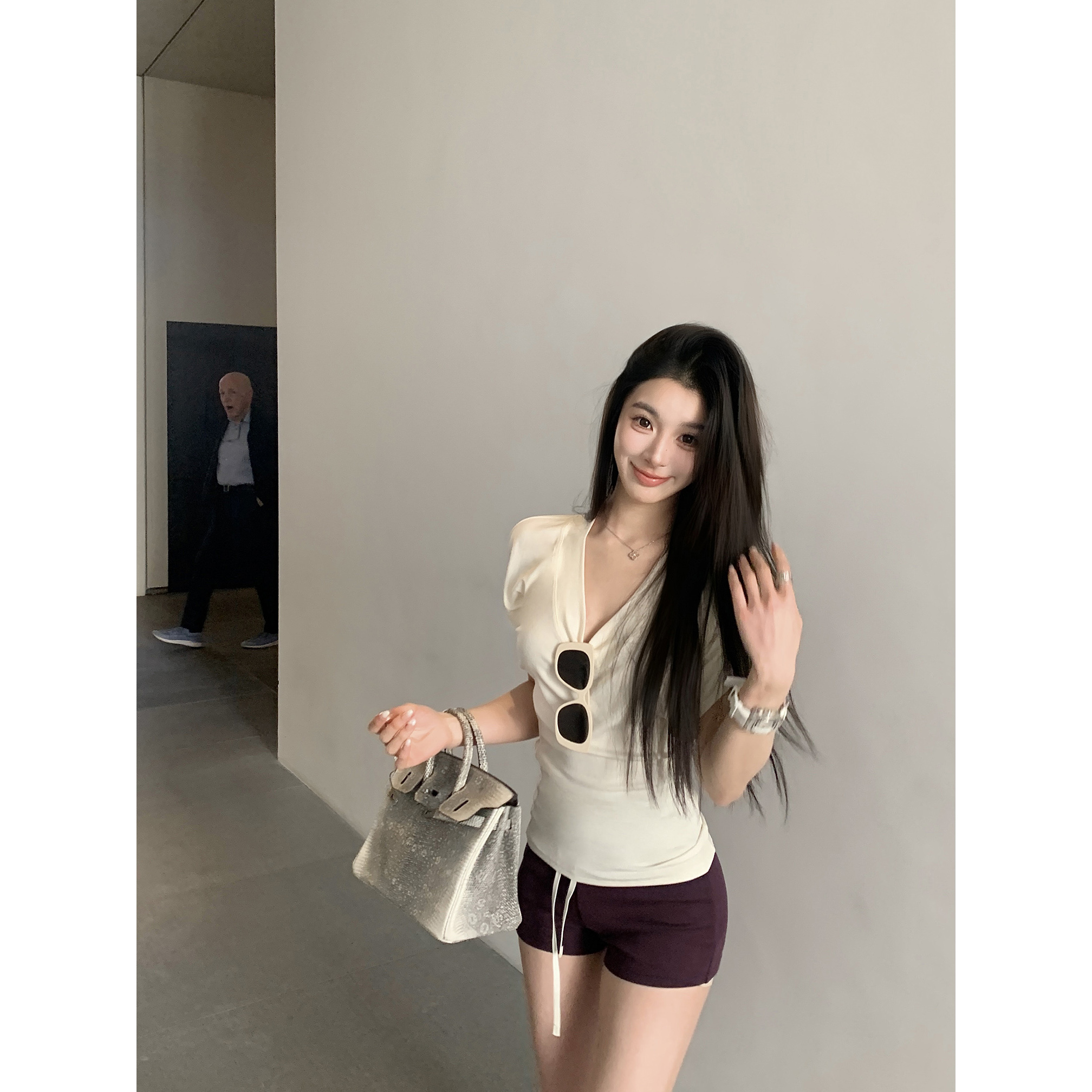 【心动muse】慵懒纸片人效果！轻调多色系桃心领基础缩褶T恤