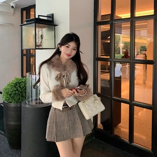 绯闻恋人 现货 反叛doll感100羊毛没那么乖可拆卸撞色毛毛上衣