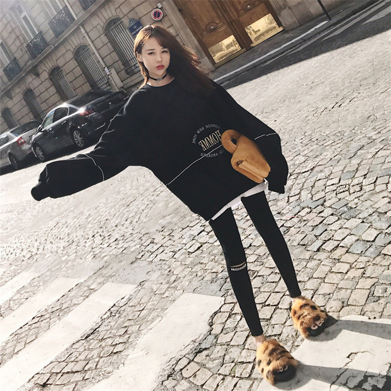 sasa小姐 字母刺绣卫衣女秋冬宽松中长款无帽套头黑色长袖上衣潮