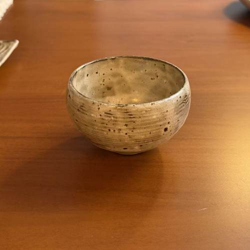 《蔓心》洞见 圆鼓鼓的米饭碗