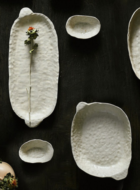 玩物志手捏粗陶餐具不规则碗盘碟个性餐盘日式鱼盘沙拉盘双耳盘