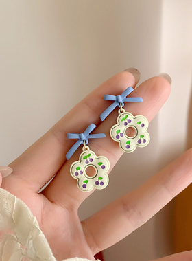 紫色蝴蝶结花朵耳钉樱桃甜美可爱耳饰文艺小众设计感耳夹无耳洞女