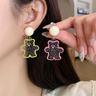 可爱小熊耳环女小众设计感甜美耳饰2023年春季 森系无耳洞耳夹 新款
