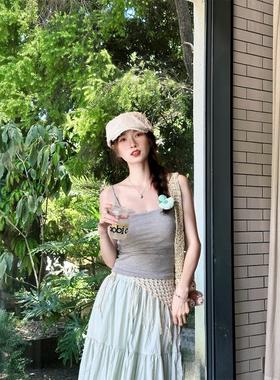 高级小个子灰色吊带背心辣妹纯欲ins风带胸垫美背外搭显瘦上衣