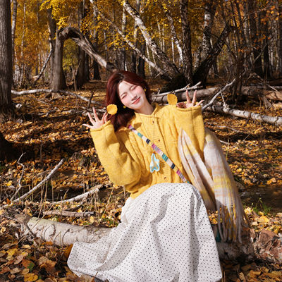 黄色纽扣毛衣开衫针织女