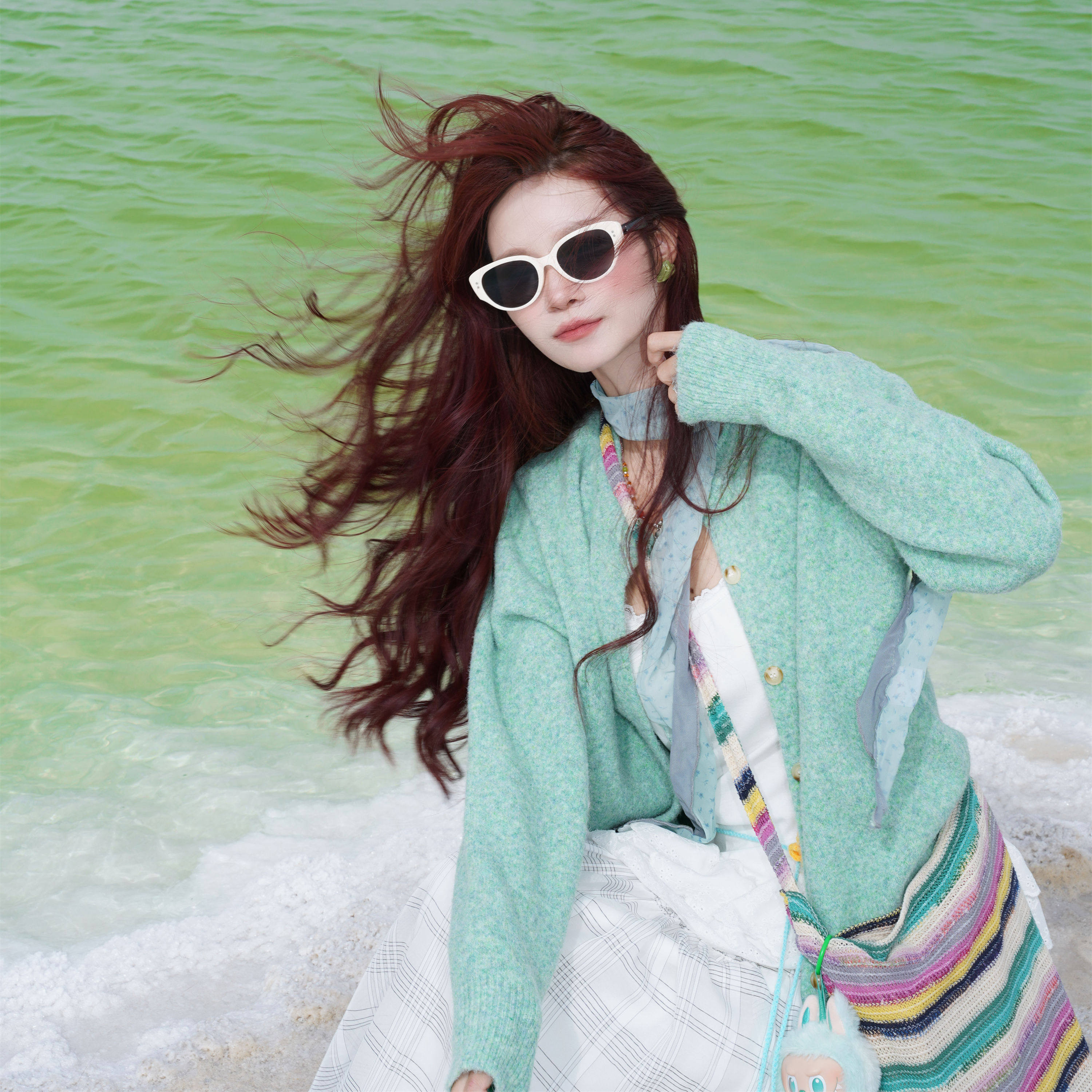 青苹果绿纽扣毛衣开衫针织