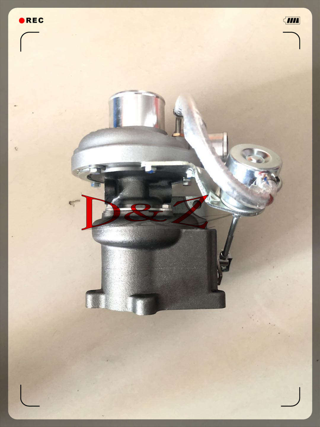 江淮纳威司达3.2t 国五 k06 53049880245 7006426c2 涡轮增压器