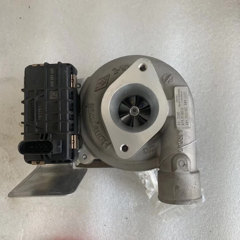 江铃驭胜2.4T柴油版JX4D24发动机 GTC15 809415-5004盖瑞特增压器