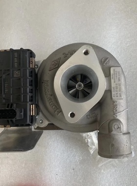 江铃驭胜2.4T柴油版JX4D24发动机 GTC15 809415-5004盖瑞特增压器