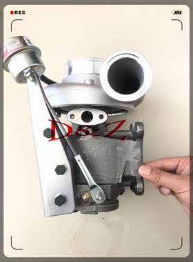 重汽豪沃336 380马力涡轮增压器2839896 VG1092110096