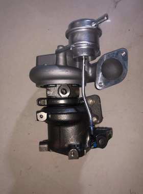日产骐达1.6T发动机MR16DDT涡轮增压器49335-08710 14411-1KC1A