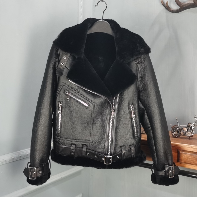 欧品唯格通勤羊毛短款皮草