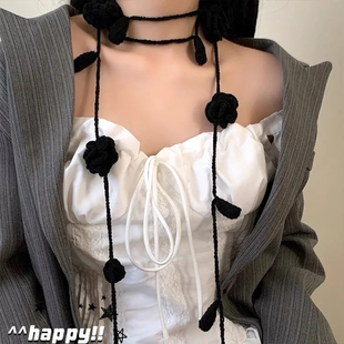 成品黑色玫瑰花围巾装饰小众手工针织细长条飘带女小众脖子配饰
