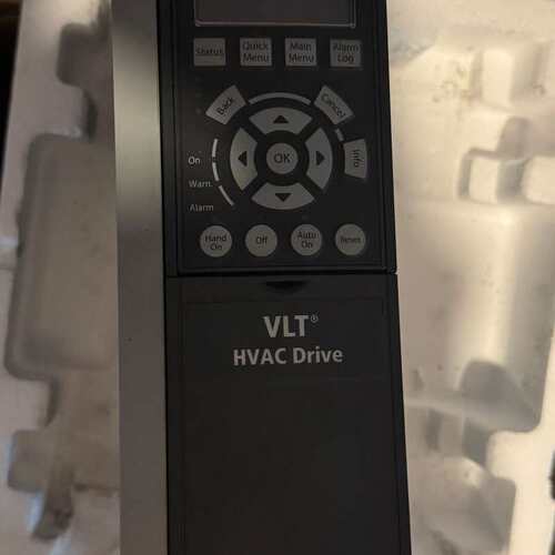 议价丹佛斯VLT HVAC Drive变频器，3KW功率，型号F
