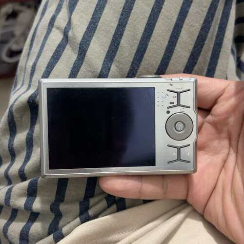 议价ixus90is，拍照冷白皮，功能完好，正常使用痕迹，外（维修）