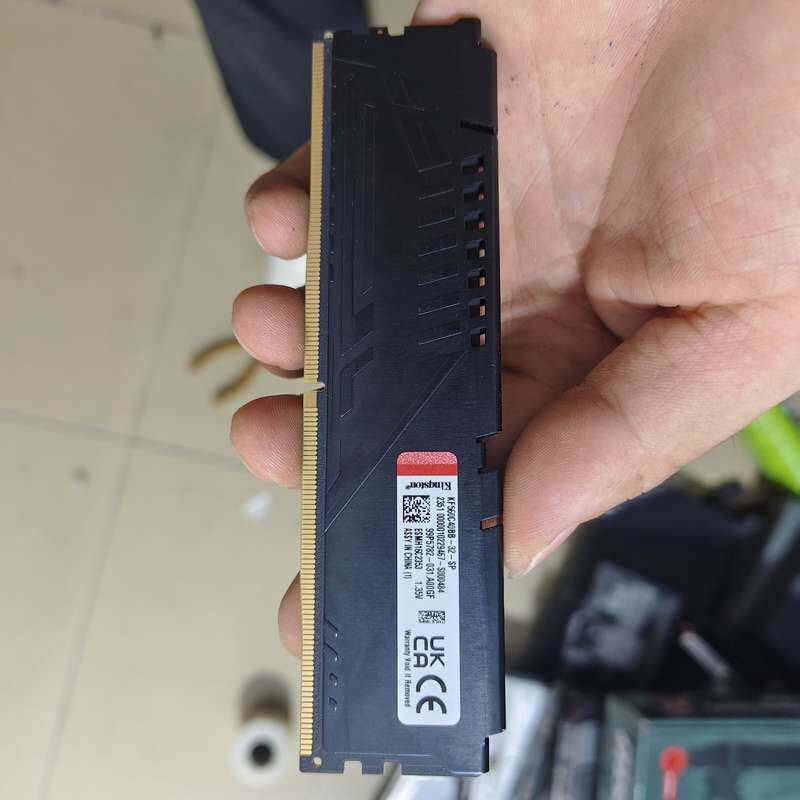 议价金士顿 DDR5 32G 频率5600内存条，正常使用，成色（维修）图片