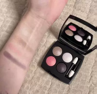 Шанель 352 Пятиколорная пластина для тени для век Шанель Limited 5 -Color Bender/Light/Warm Camellia 356