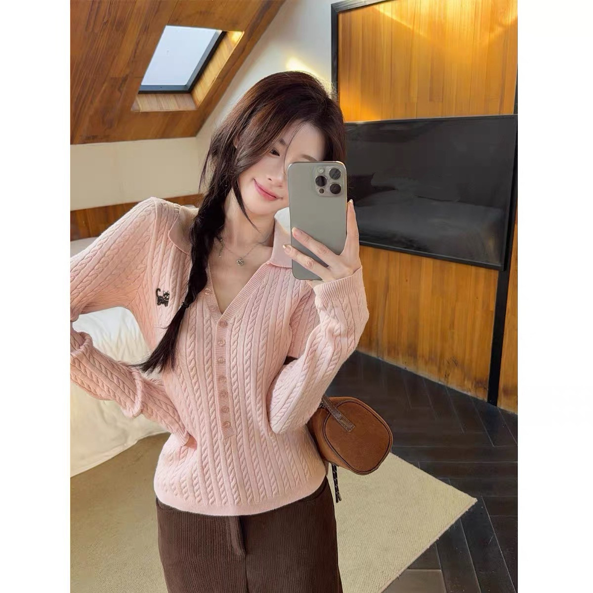 秋冬气质polo领辣妈外出哺乳上衣针织麻花刺绣产后喂奶打底毛衣