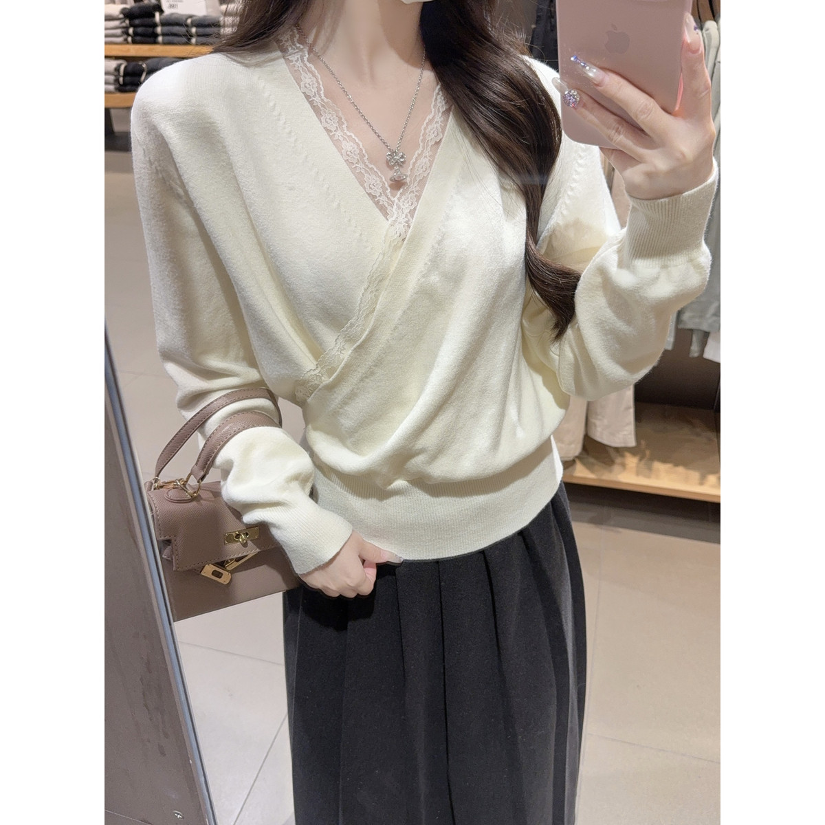 秋冬蕾丝交叉V领辣妈款外出哺乳上衣修身内搭针织衫产后喂奶上衣
