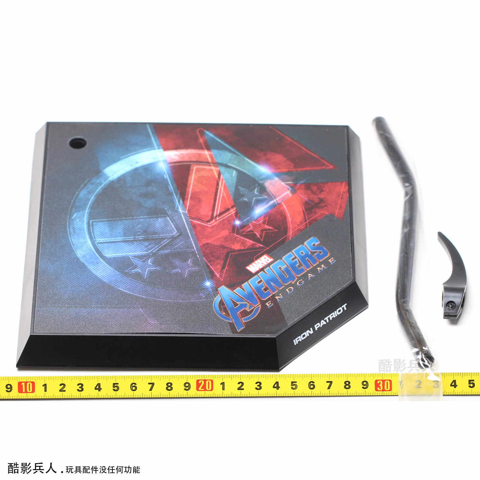 战争机器HOTTOYS爱国者地台