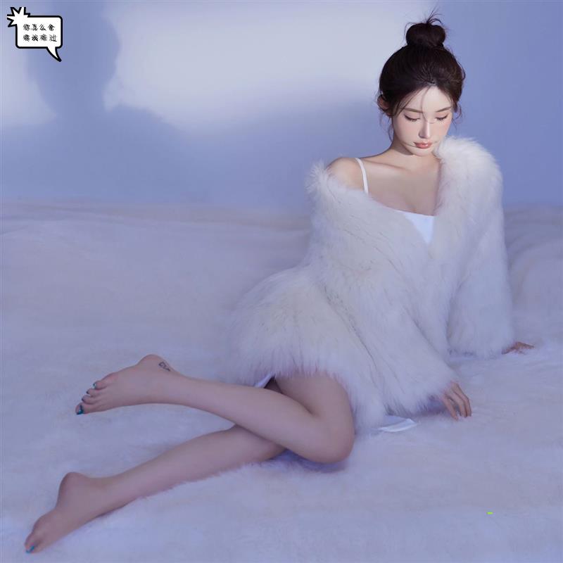 影楼新款写真主题服装可爱兔子风格甜美少女杂志感个人艺术照摄影