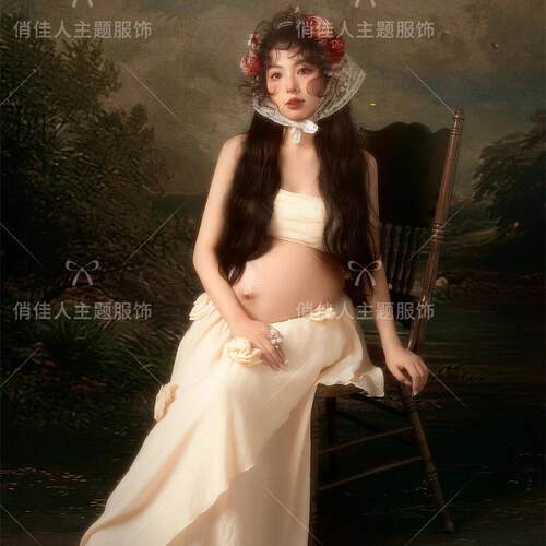 影楼新款法式复古油画风孕妇拍照氛围感花朵裙孕妈纯欲风摄影服饰