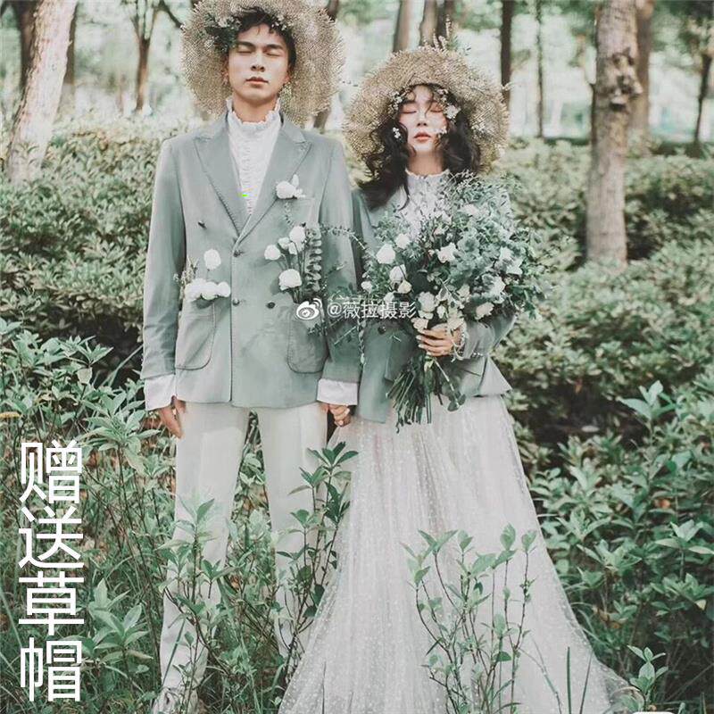 影楼摄影主题毛衣款情侣套装高级感嘻哈秋冬写真服旅拍个性拍照服
