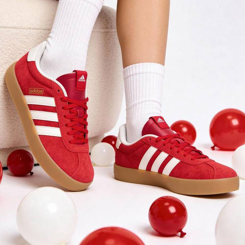 Adidas/阿迪达斯正品男女时尚舒适休闲鞋运动板鞋KI5079