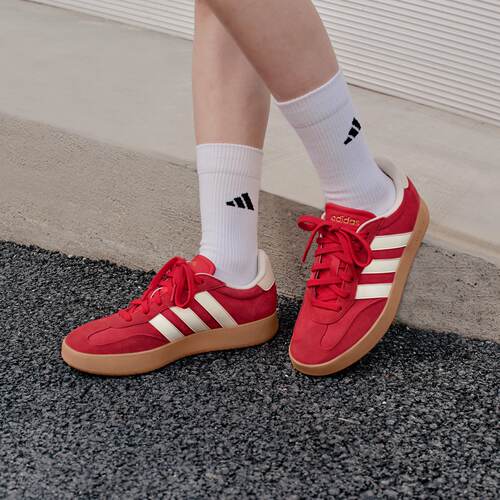 Adidas/阿迪达斯BARREDA男女通用透气德训T头运动休闲板鞋KH7002