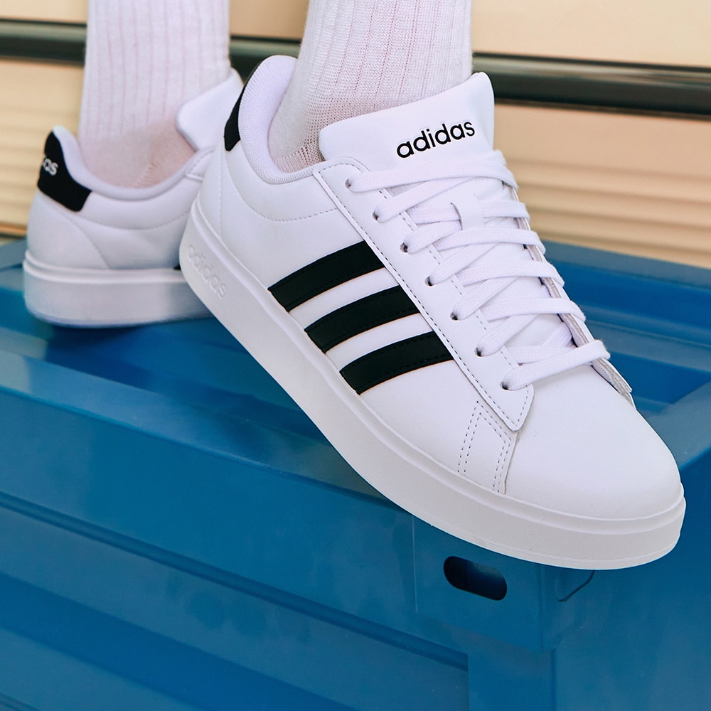 Adidas/阿迪达斯正品男女低帮休闲鞋简约板鞋小白鞋GW9195