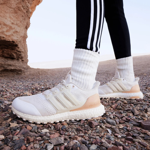 Adidas/阿迪达斯 ULTRABOOST DNA GUARD防水运动休闲跑步鞋H03602
