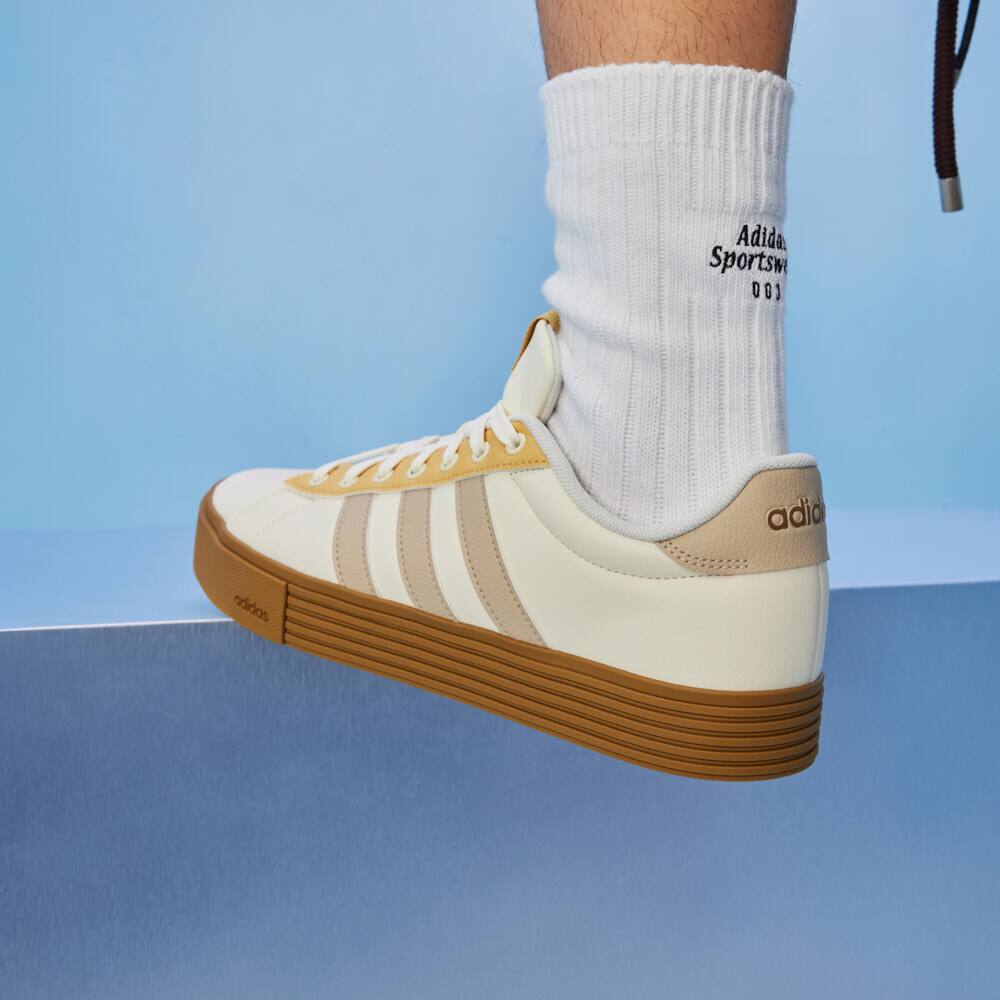 断码特卖Adidas/阿迪达斯正品男鞋女鞋舒适休闲透气板鞋JR0081