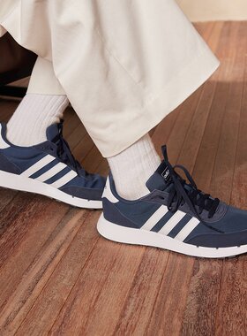 Adidas/阿迪达斯正品新款男女舒适运动休闲缓震复古跑步鞋 JS3022