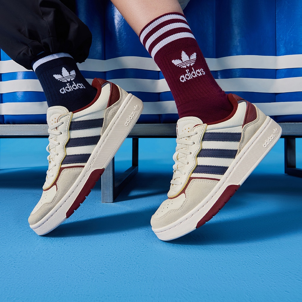 Adidas阿迪达斯COURTIC 男女同款经典运动板鞋「面包鞋」ID0560