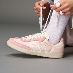 W女子T头鞋 经典 Adidas 德训鞋 SAMBA 运动鞋 JR8830 阿迪达斯正品