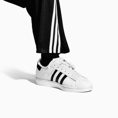Adidas/阿迪达斯正品男女经典贝壳头运动板鞋小白鞋IH8659