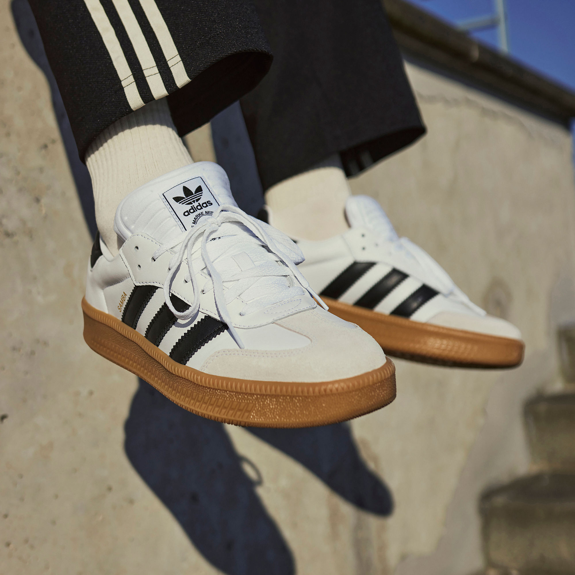 Adidas阿迪达斯男女「T头鞋」经典厚底运动鞋小白鞋面包鞋IE1377