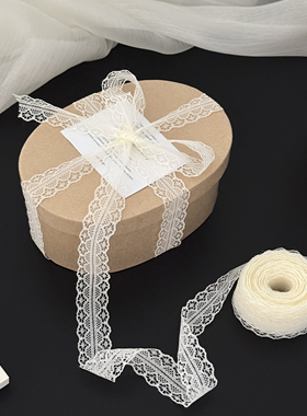 2.8cm宽丝带花边镂空蝴蝶结蕾丝装饰圣诞ins礼物盒花束包装彩带