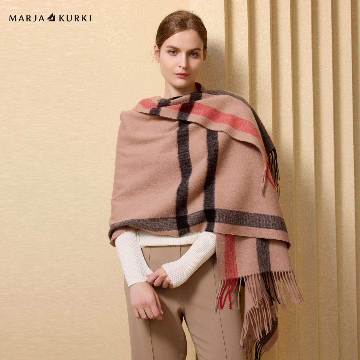 MARJAKURKI玛丽亚古琦英伦格子羊毛围巾冬季加厚大披肩女外搭礼盒