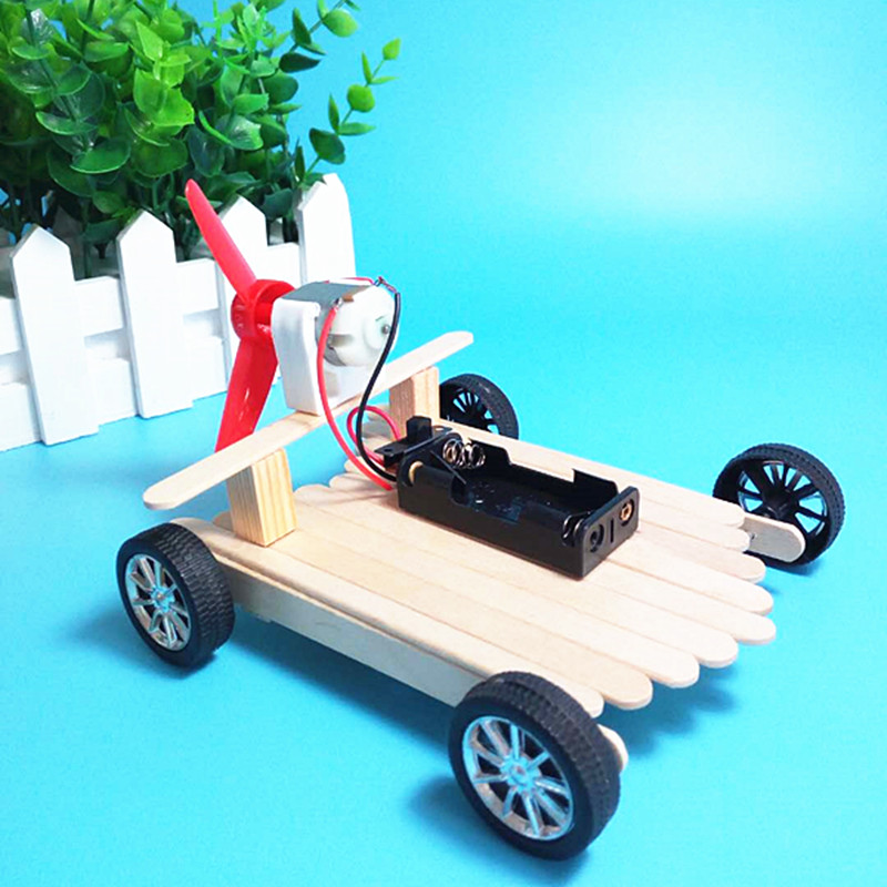 diy雪糕棒空气动力车科技小制作