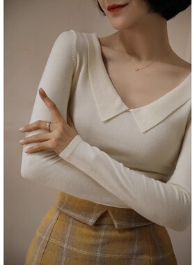 Chings法式娃娃领彩色羊羔绒打底衫复古修身显瘦优雅百搭针织上衣