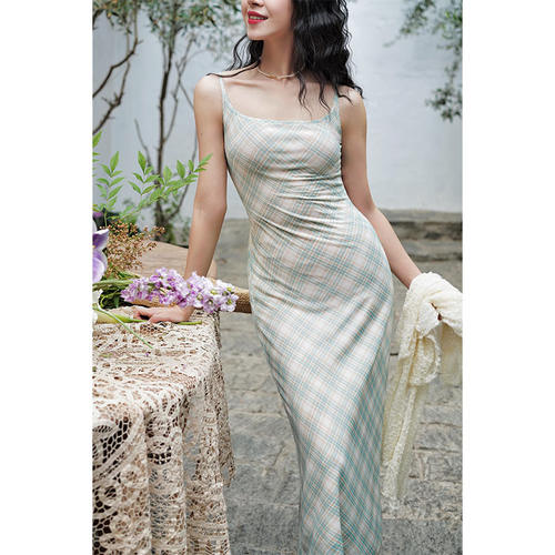 【鹦鹉梨】Chings 格纹平口网纱吊带裙 显瘦肩带可调节包臀连衣裙