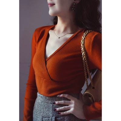 Chings法式复古保暖羊毛针织衫 混纺大V领包身显瘦多色内搭打底衫