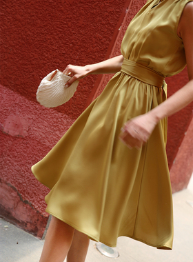 【断码清仓】Ching's 优雅经典款1980年代缎面复古连衣裙