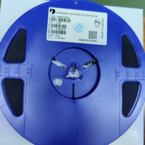 1SMAF4758A 丝印758A 1W 56V SMAF薄片 DO-214AC 贴片稳压二极管