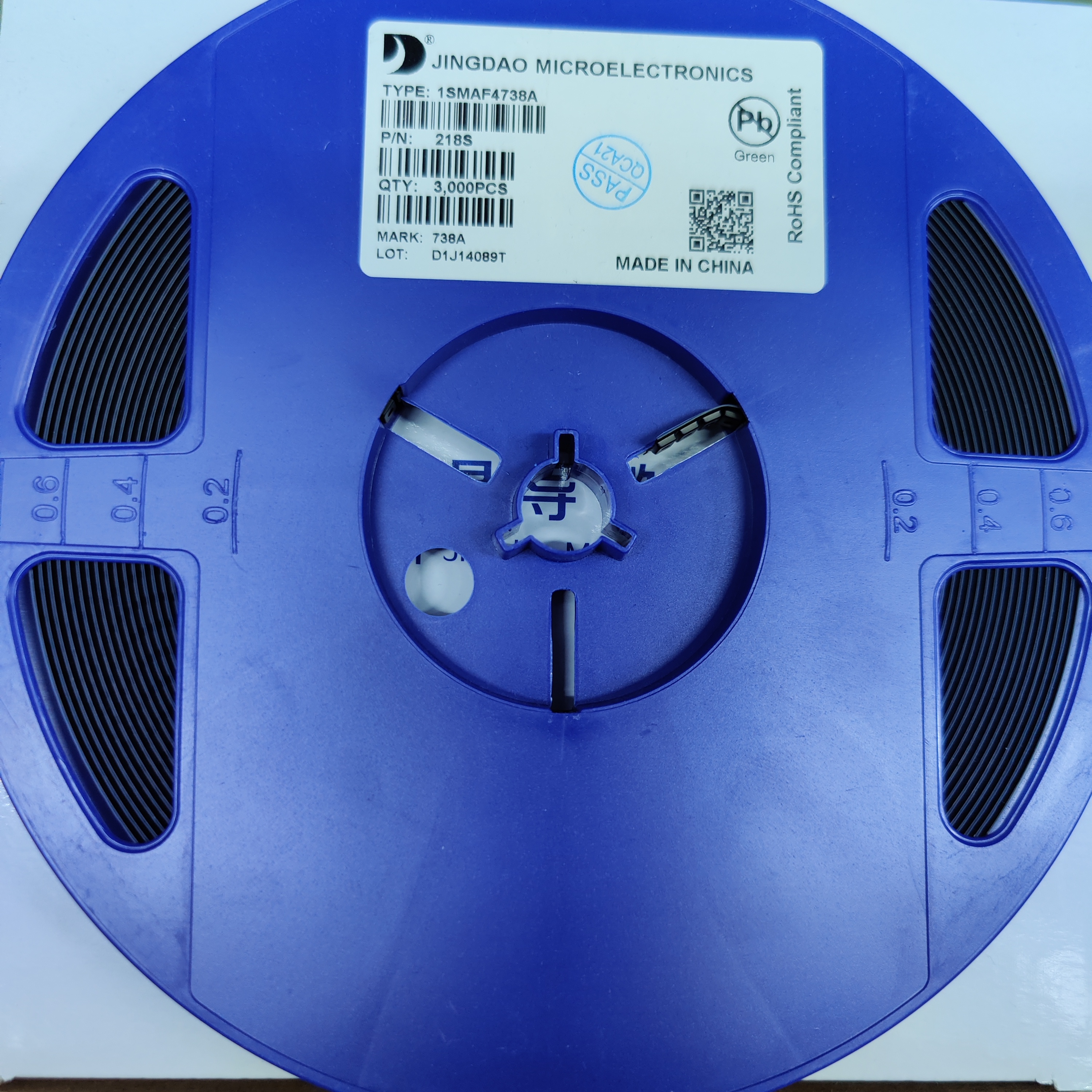 1SMAF4738A 丝印738A 1W 8.2V SMAF薄片 DO-214AC 贴片稳压二极管