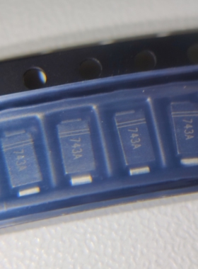 1SMA4743A 丝印743A 1W 13V SMA DO-214AC 贴片稳压二极管 全新