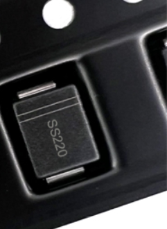 SS220B 丝印SS220 SMB DO-214AA 肖特基二极管2A 200V 贴片SR2200